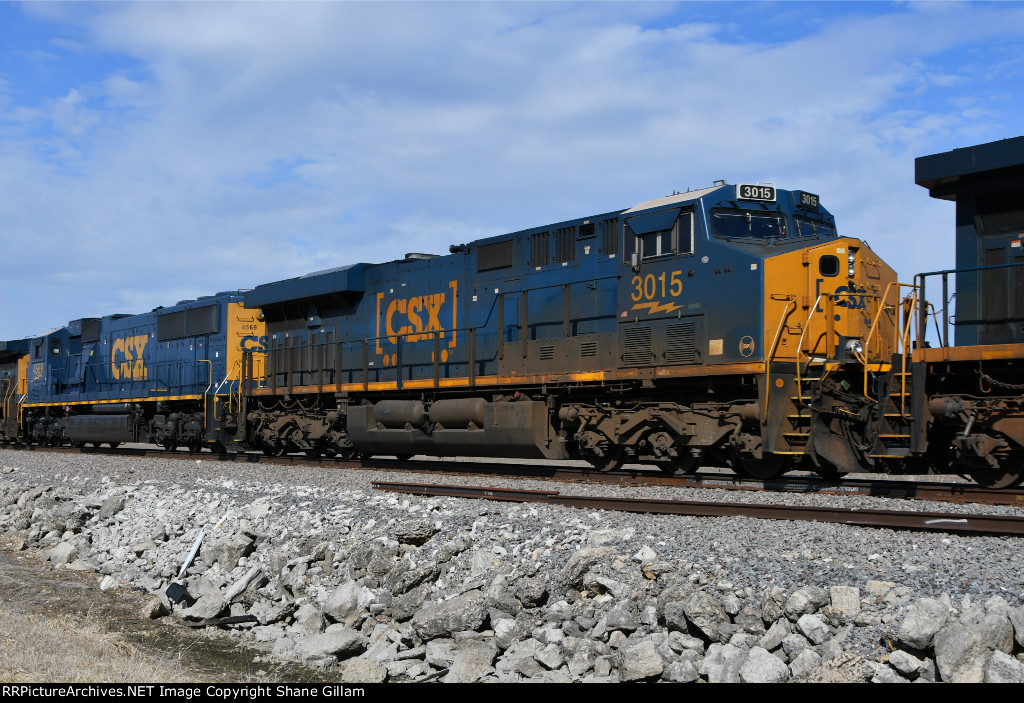 CSX 3015 Roster shot.